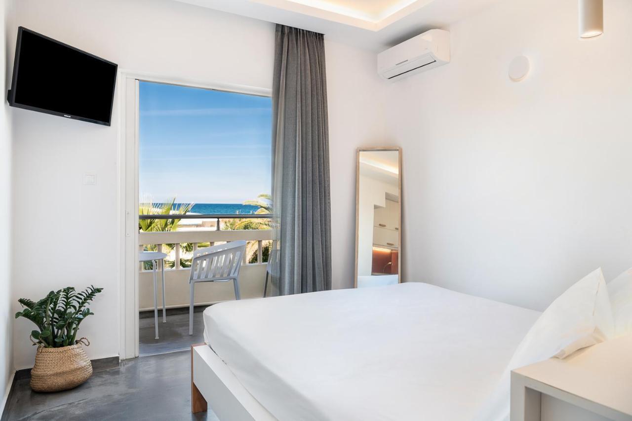Tropicana Beach Resort Stalós Exteriör bild